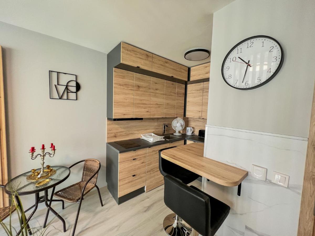 Villa Bauhaus Labi Garden Wellness Apartman Сиофок Екстериор снимка
