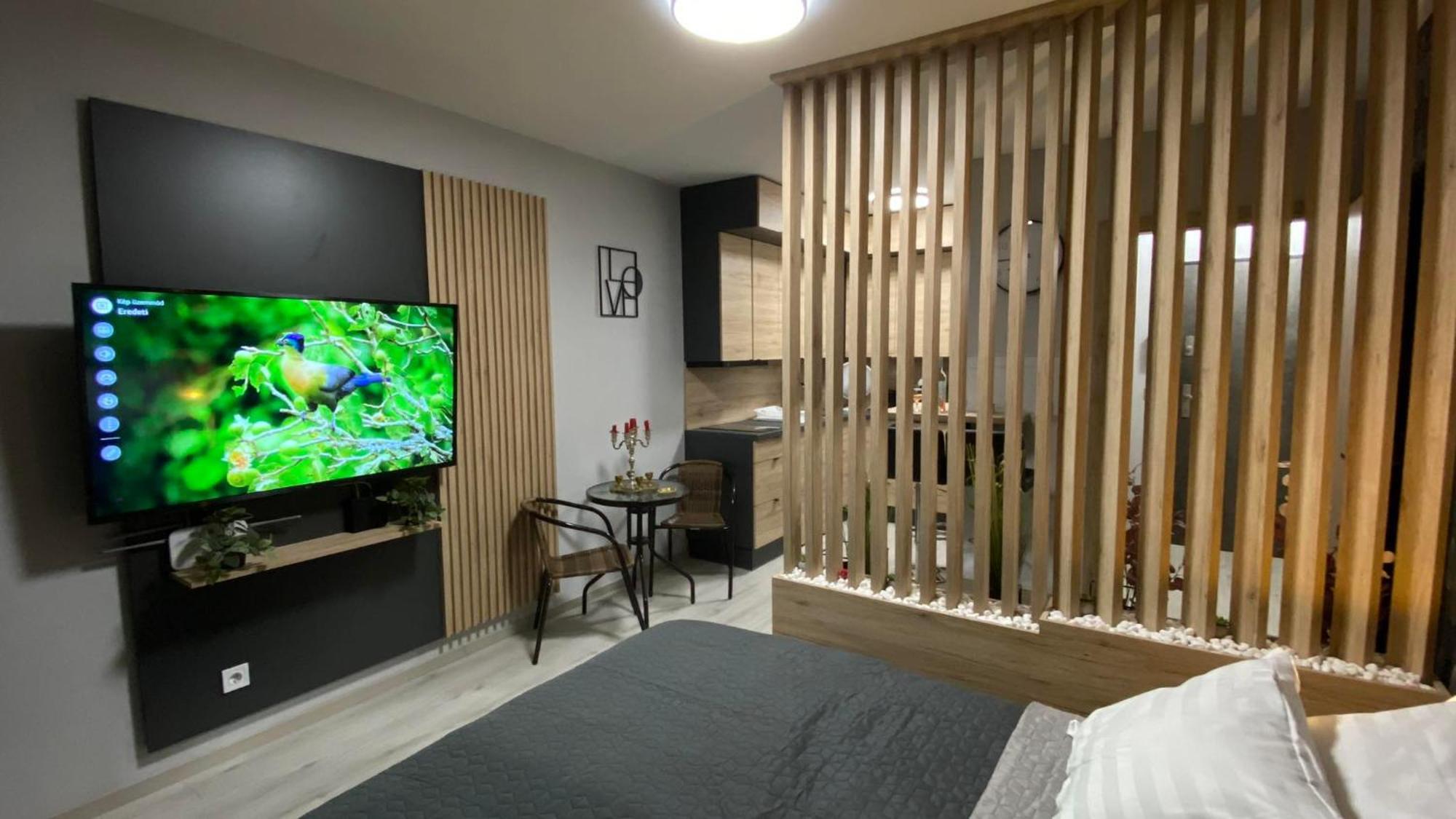 Villa Bauhaus Labi Garden Wellness Apartman Сиофок Екстериор снимка
